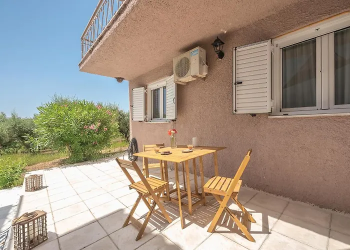 Castle's Nest 2 Appartement Kástro Tornéze